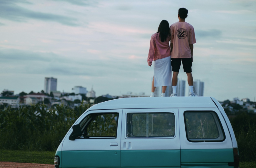 Looking for a Reliable Car Rental in Hanoi? Why a 16-Seater Is Ideal for Group Travel
